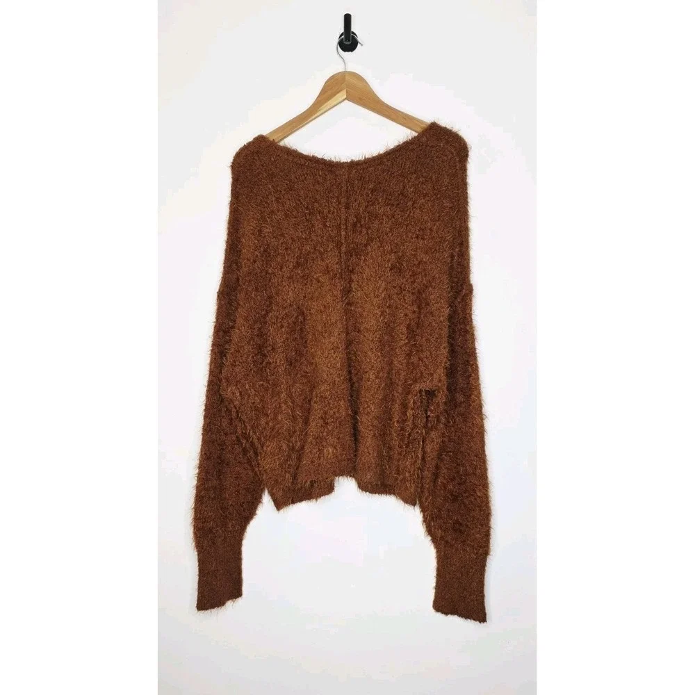 Free People Sweater Women's Icing V Neck Fuzzy Super Soft Cozy Pullover Size M - Picture 6 of 14